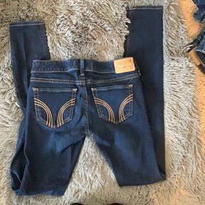Hollister skinny jeans 24x31